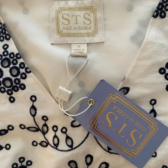 Sail to Sable Eyelet Dress Size 0 - Picture 5 of 7